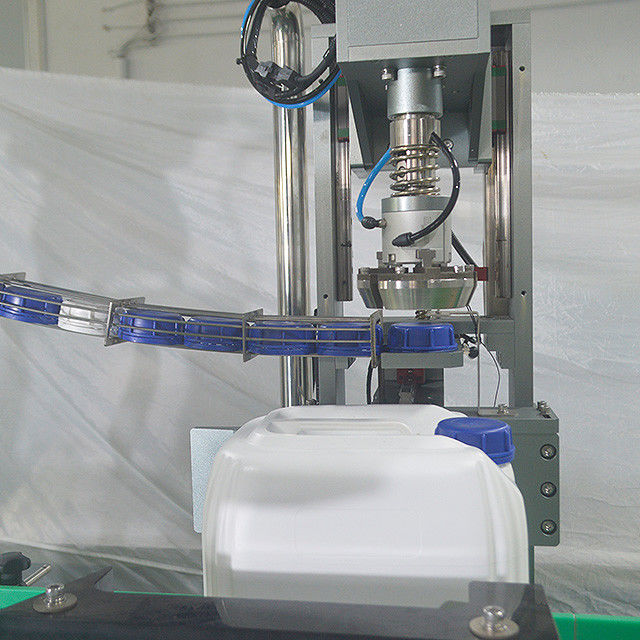 Máquina de enchimento de azeite de oliva de 20L com 4 cabeças de enchimento e 1 cabeçote de tampa