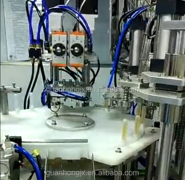 Tipo de embalagem em barril Máquina de preenchimento de gel líquido com precisão de preenchimento de ± 1%