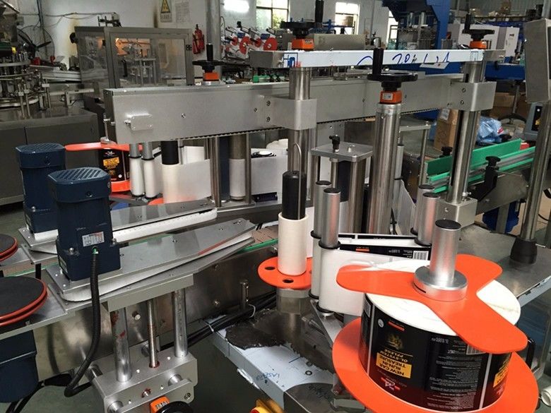 Máquina de rotulagem dupla de alta velocidade para garrafas planas/de forma especial/quadradas/redondas