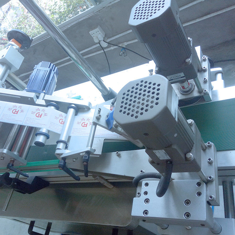 Máquina de rotulagem de superfície plana de alta produtividade com ecrã táctil PLC de controlo de programa