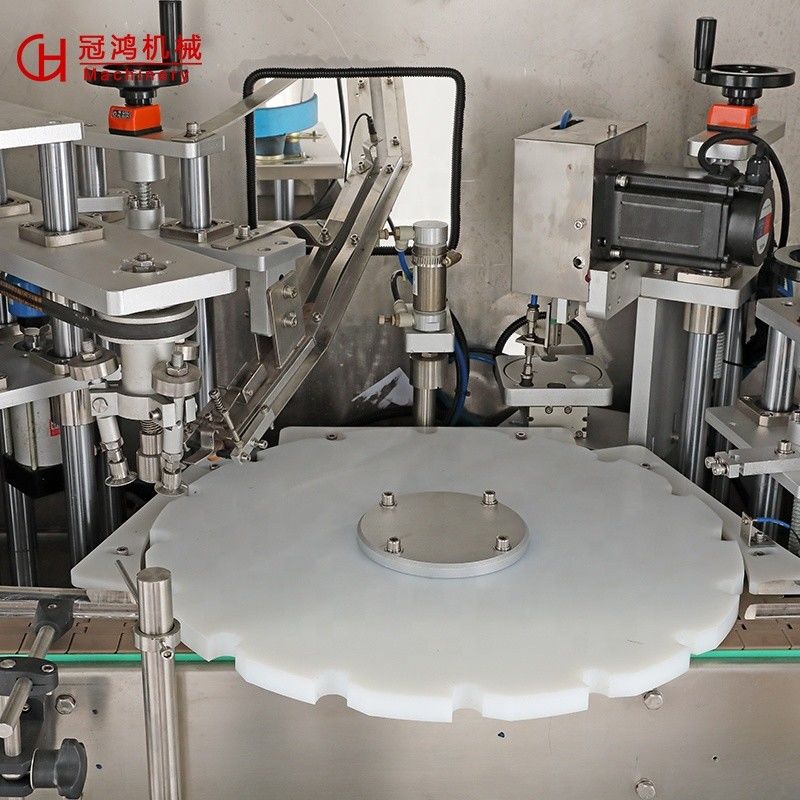 2000*1800*2300mm Máquina automática de enchimento e tampa de garrafas para óleo essencial/pólvora