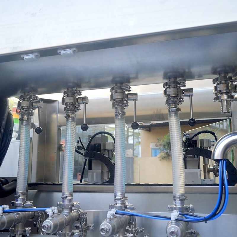 Máquina de enchimento de óleo lubrificante e xampu líquido com dupla cabeça de rastreamento