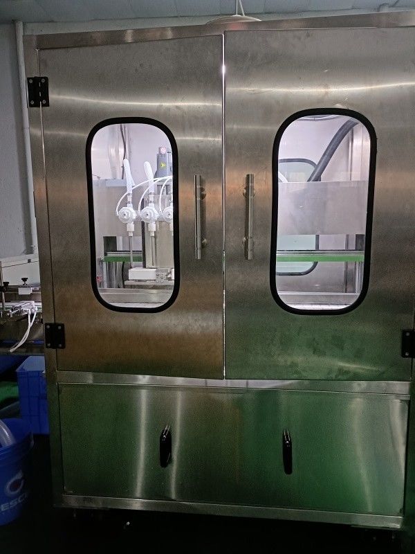 4 cabeças Servo pistão máquina de enchimento para linha de produção automática de ácido sulfúrico